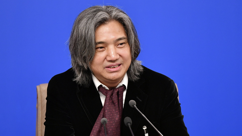 全國政協(xié)常委、文化文史和學習委員會委員，中國美術(shù)館館長，中國美術(shù)家協(xié)會副主席 吳為山