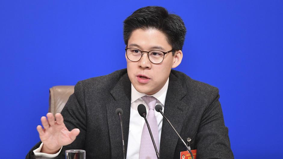 全國政協(xié)委員、中國香港體育協(xié)會暨奧林匹克委員會副會長、霍英東集團副總裁 霍啟剛