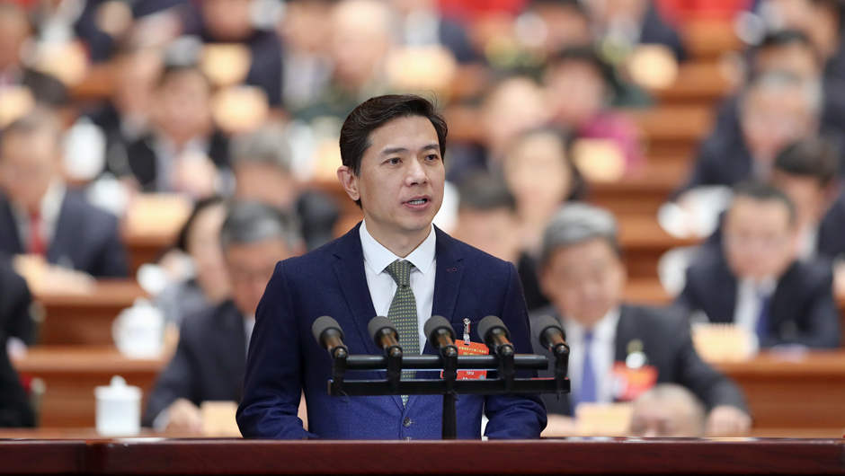 中國民間商會副會長，百度在線網(wǎng)絡技術（北京）有限公司董事長兼首席執(zhí)行官 李彥宏