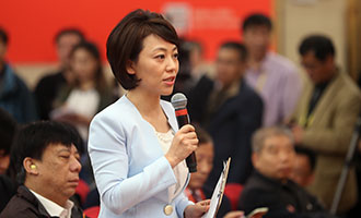 中央電視臺、中國國際電視臺記者提問