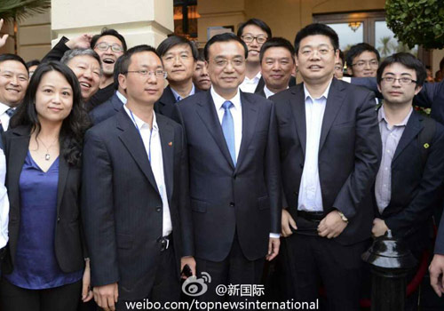 李克強(qiáng)：在非中企了解當(dāng)?shù)匚幕拍茉「D片來(lái)源：&ldquo;新國(guó)際&rdquo;微博。