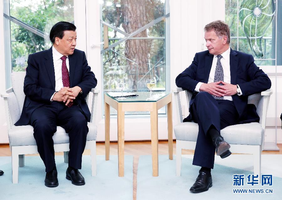 6月12日，中共中央政治局常委、中央書記處書記劉云山在赫爾辛基會見芬蘭總統(tǒng)尼尼斯特。 新華社記者姚大偉攝 