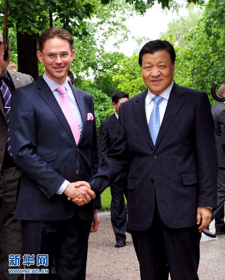 6月12日，中共中央政治局常委、中央書記處書記劉云山在赫爾辛基會見芬蘭總理卡泰寧。 新華社記者饒愛民攝