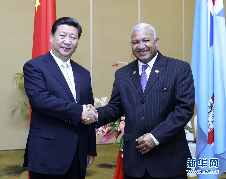 11月22日，中國國家主席習(xí)近平在楠迪同斐濟總理姆拜尼馬拉馬舉行會談。 新華社記者姚大偉攝