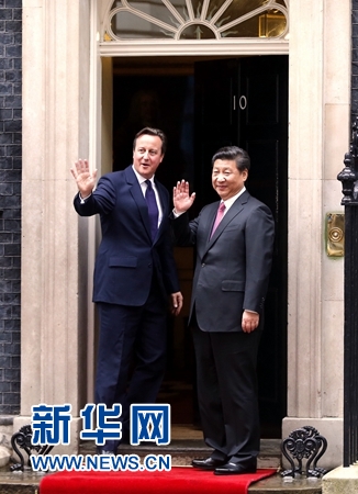 10月21日，國家主席習近平在倫敦唐寧街首相府同英國首相卡梅倫舉行會談。 新華社記者 鞠鵬 攝 