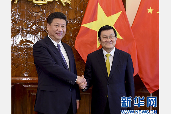 11月6日，中共中央總書記、國家主席習(xí)近平在河內(nèi)同越南國家主席張晉創(chuàng)舉行會談。 新華社記者李學(xué)仁攝