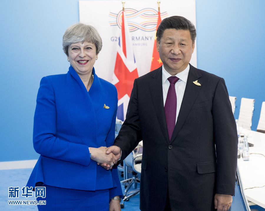 7月7日，國家主席習(xí)近平在漢堡會見英國首相特雷莎·梅。 新華社記者李學(xué)仁 攝