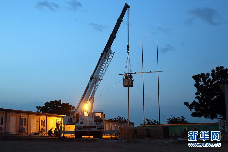 （國際&middot;圖文互動）（3）拳拳赤子心　悠悠藍(lán)盔情&mdash;&mdash;記中國赴蘇丹達(dá)爾富爾維和部隊度中秋和國慶佳節(jié)