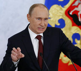 內(nèi)憂外患，普京強勢展示自信